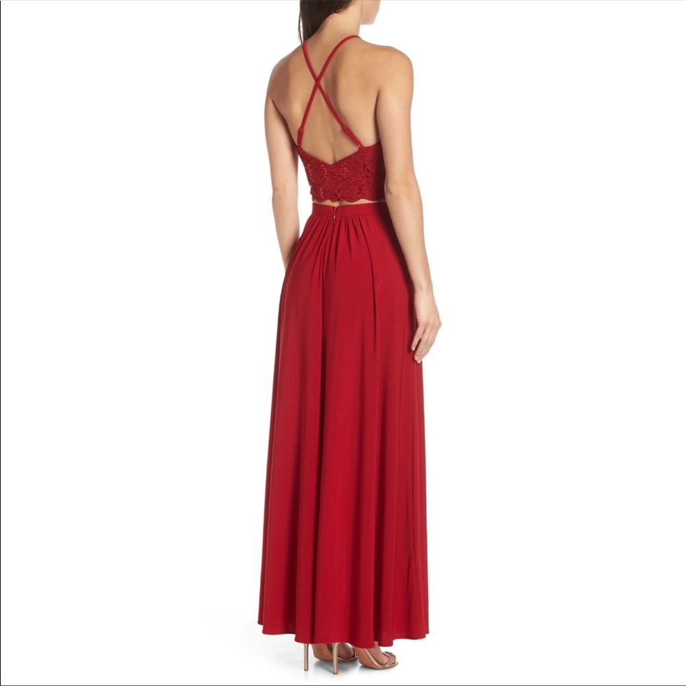 Morgan & Co. Two-Piece Scarlet Lace Evening dress - Picture 2 of 8